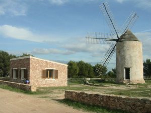 Vivendes Turístiques Vacacionales Adelina